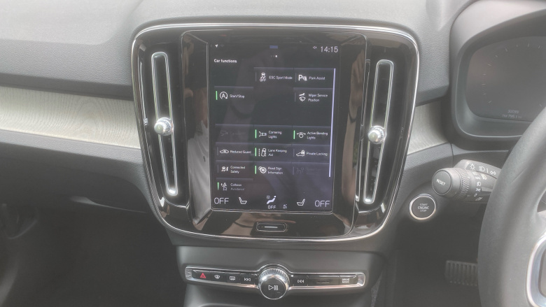 Volvo Xc40 1.5 T3 [163] Inscription Pro 5dr Geartronic Petrol Estate